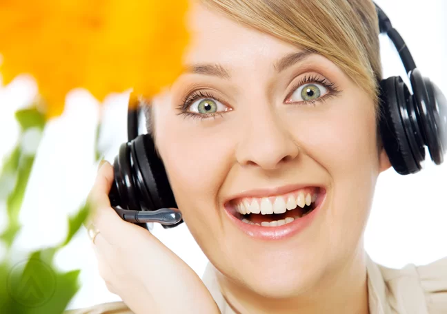crazy-female-call-center-agent-with-insane-eyes-and-flower