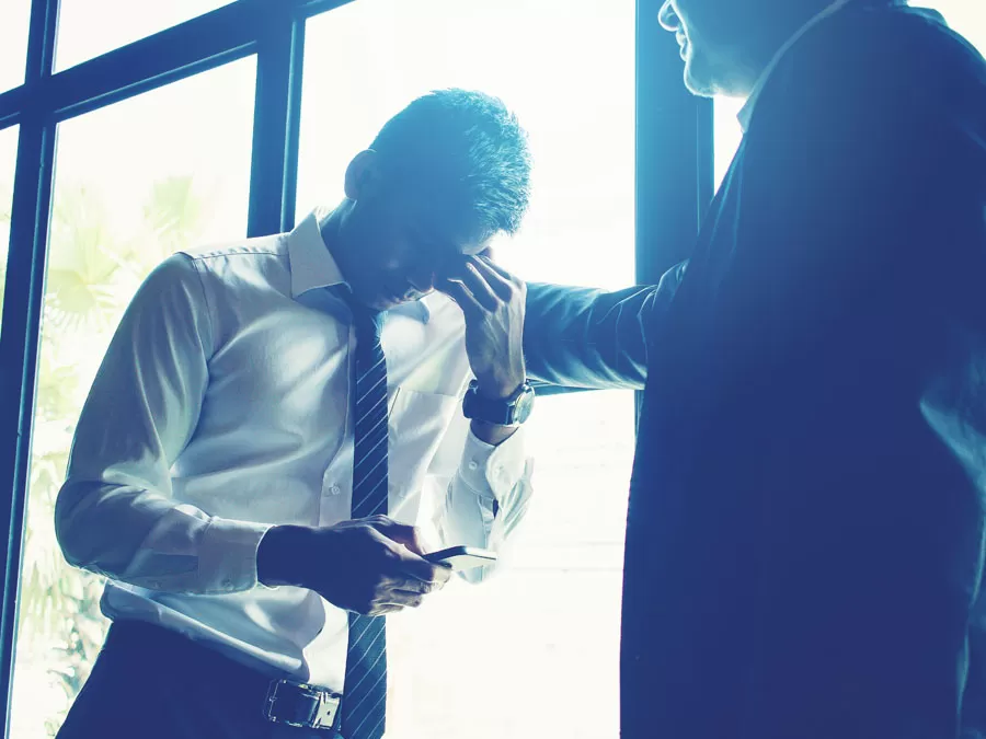 customer support team leader consoling problematic call center agent